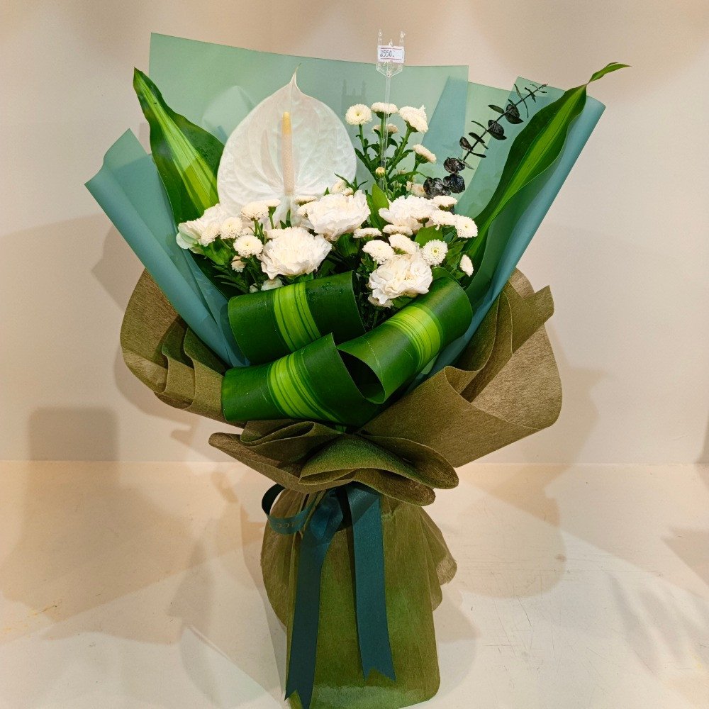 ✨ Elegant  White & Green Bouquet ✨