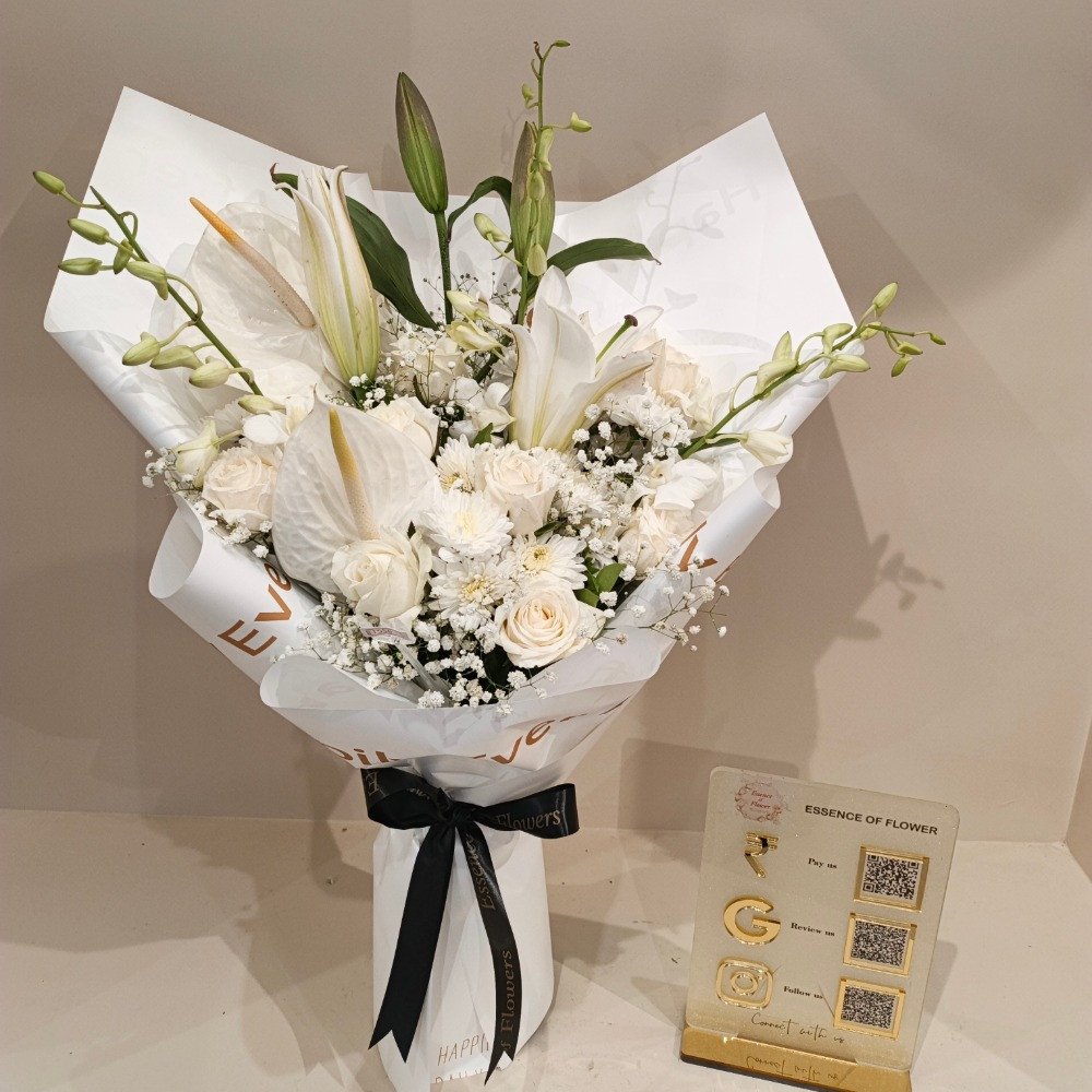 ✨ All-White  Elegant Lily Bouquet ✨