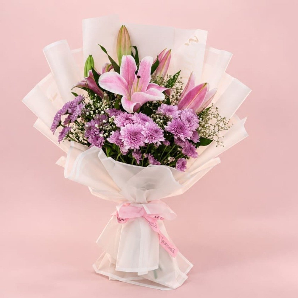Pink Lily & Daisy Bouquet