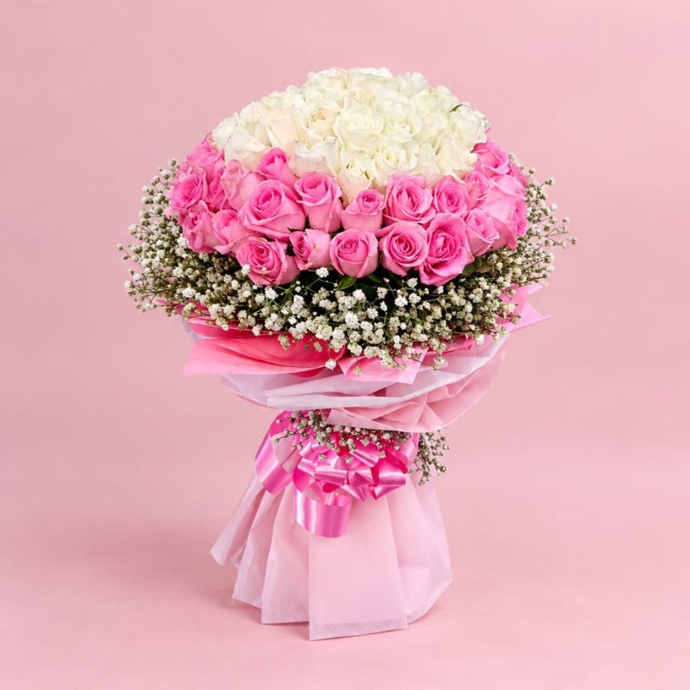 Pretty Pink & White Rose Bouquet 💗🤍