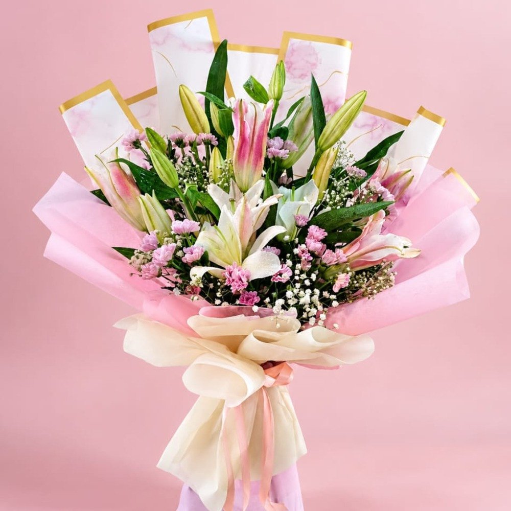 Elegant Pink & White Lily Bouque