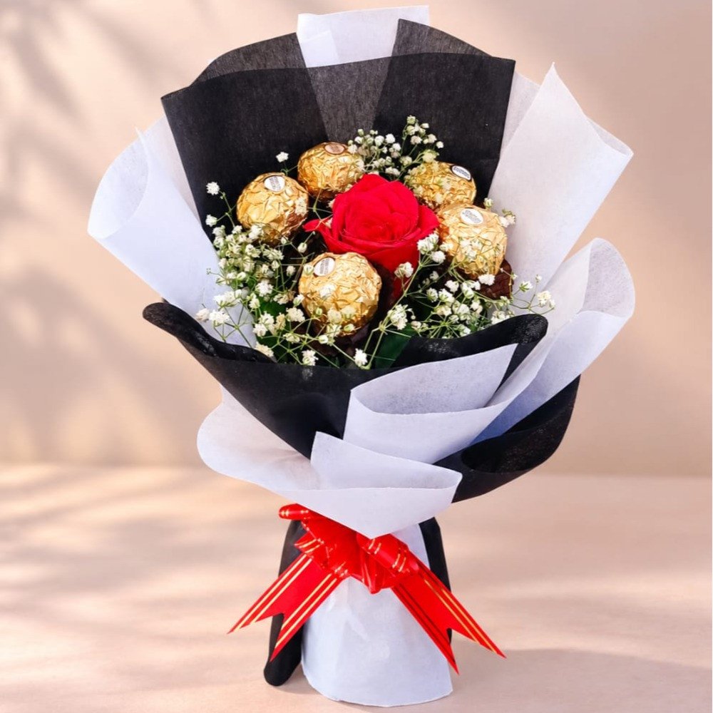 ❤️ Red Rose & Ferrero Rocher Bouquet