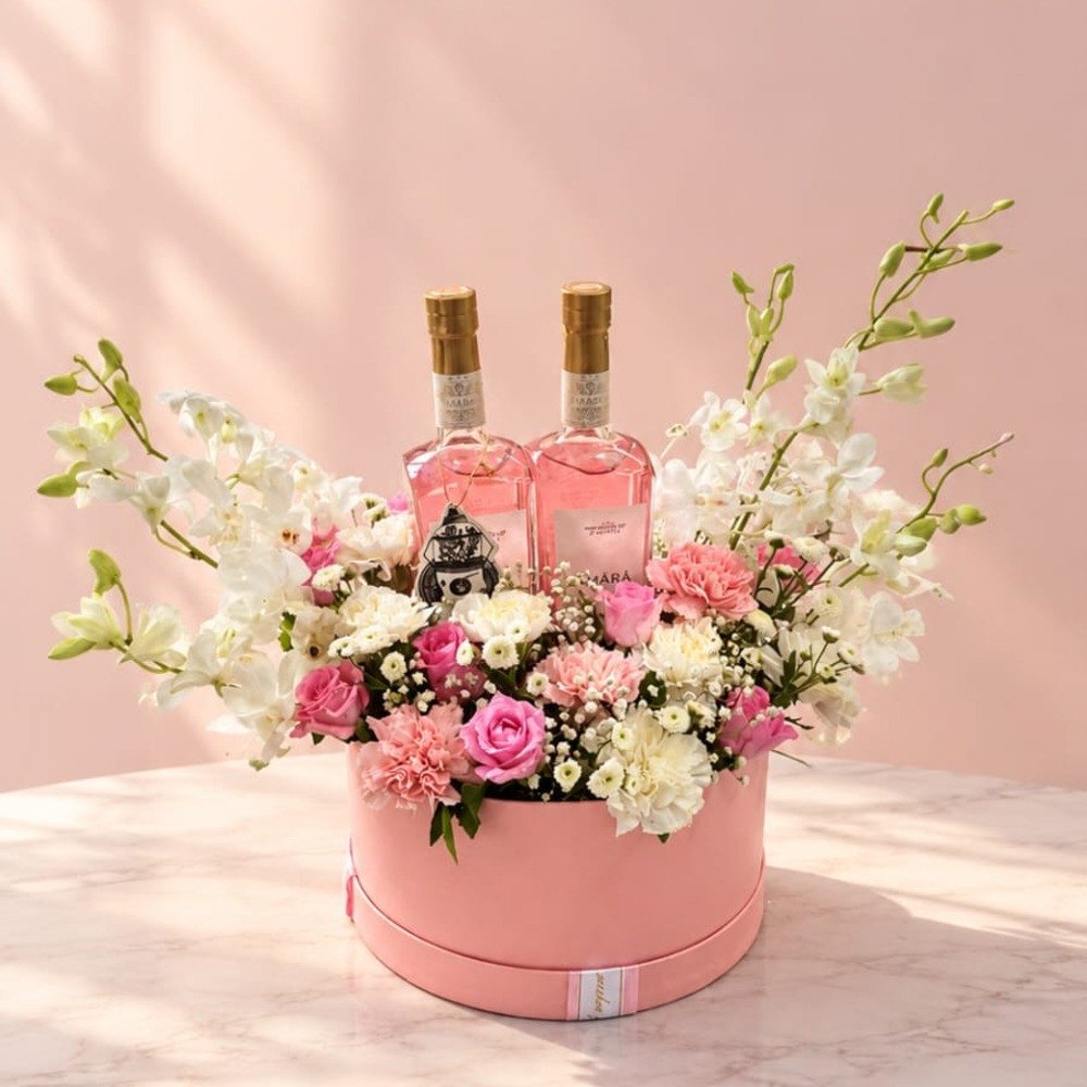 Pink Luxury Flower & Gift Box 💗