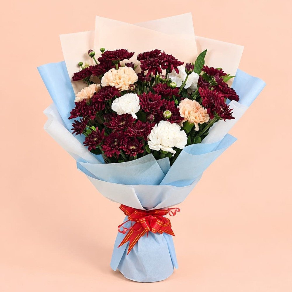 Burgundy & Pastel Carnation Bouquet 💐